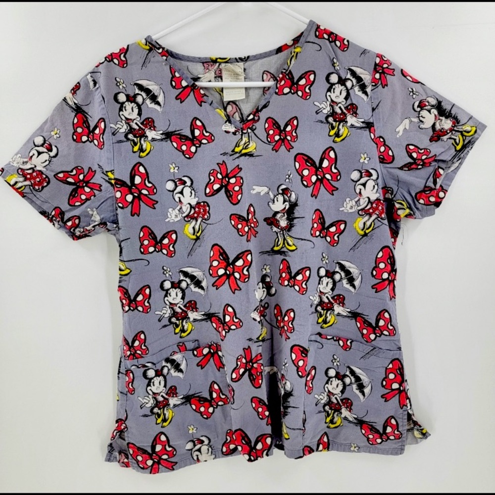 Size medium Minnie Mouse scrub top
